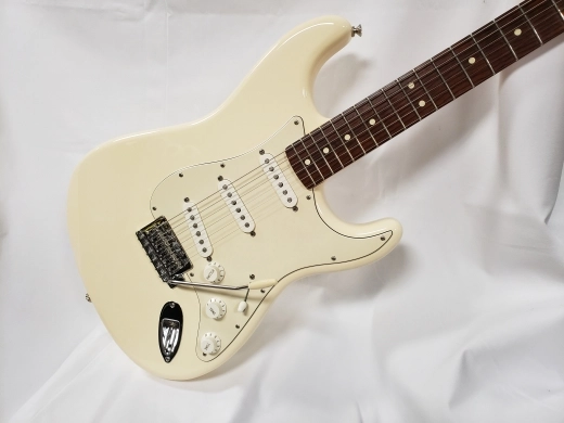 Fender - 2010 Mexican Standard Strat